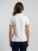 Polo feminina branca - vista traseira